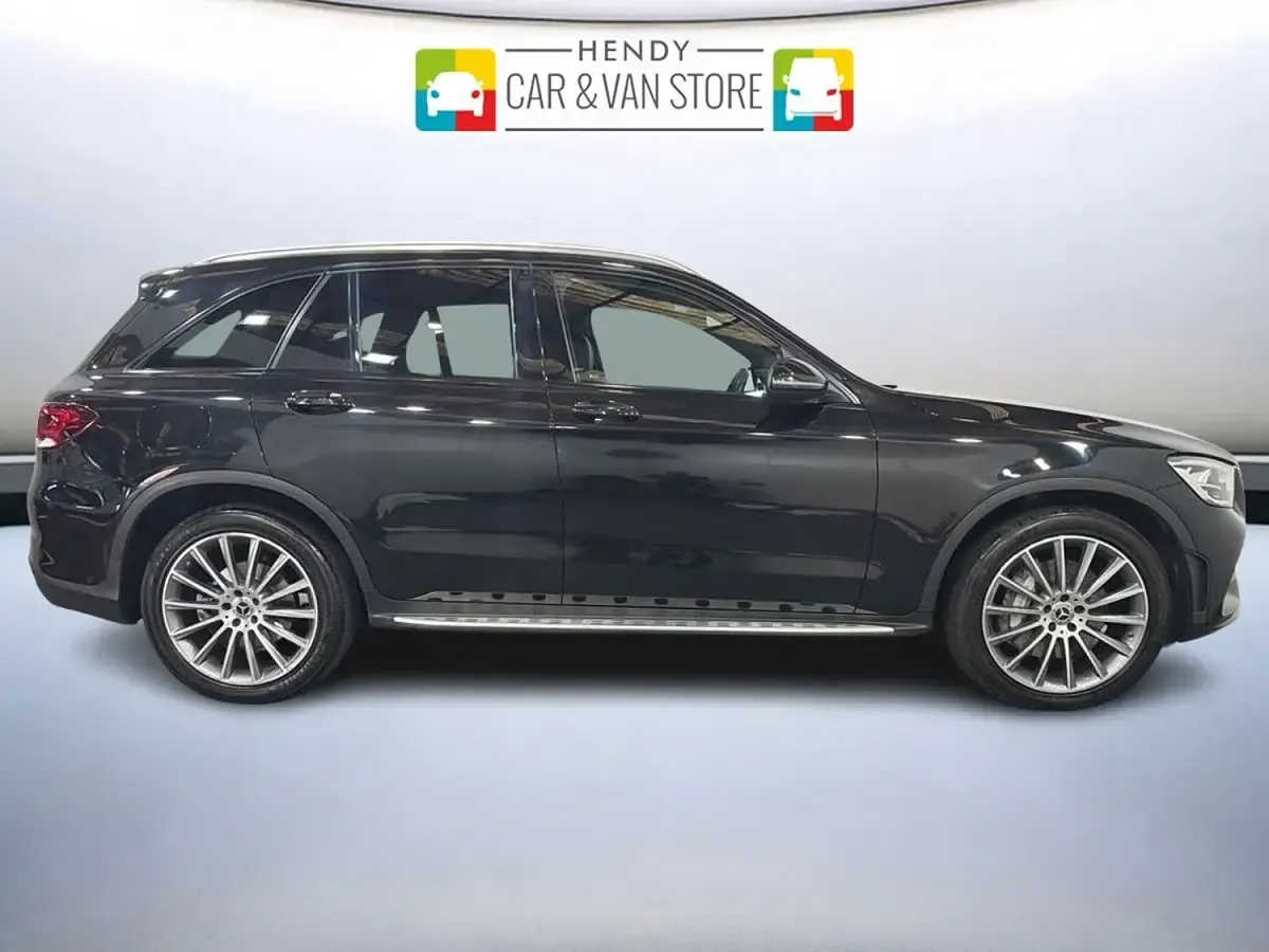 Used Mercedes GLC220 AMG line 2022 Black SUV
