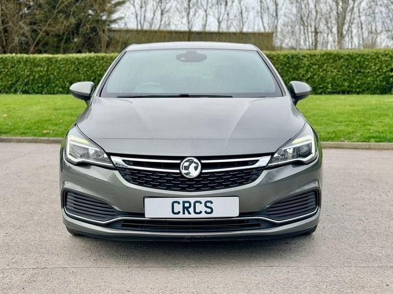 Used Vauxhall Astra SRi 136 HP (100 kW) 2018 Grey Hatchback