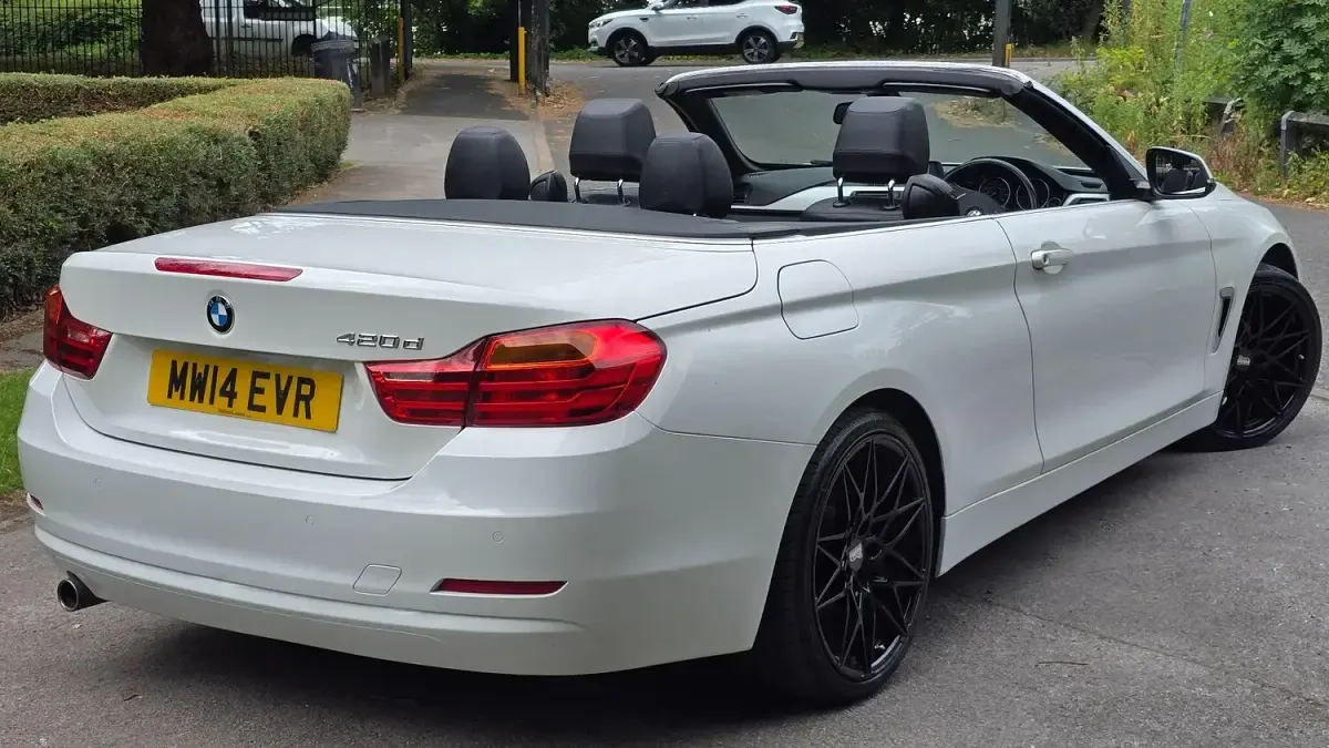 Used BMW 420 Comfort Edition 2014 White Cabriolet