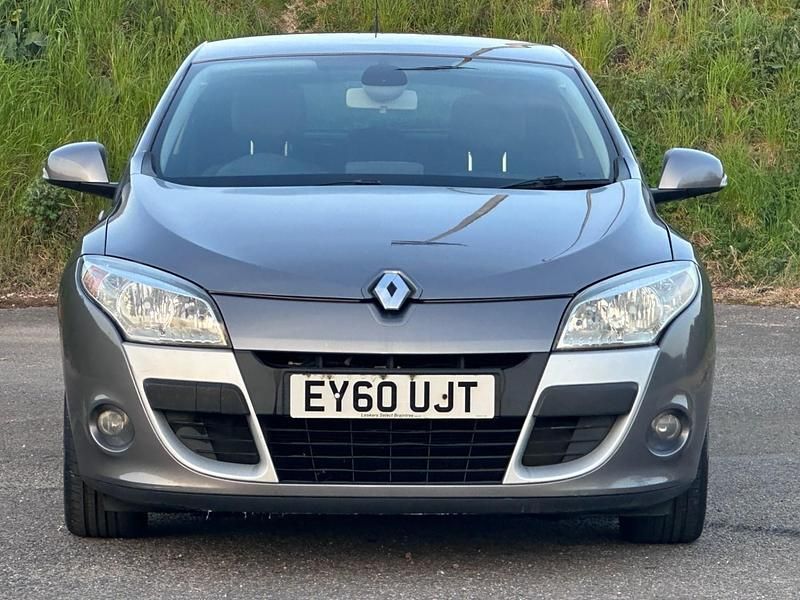 Used Renault Mégane Coupé Dynamique 2010 Grey Coupe