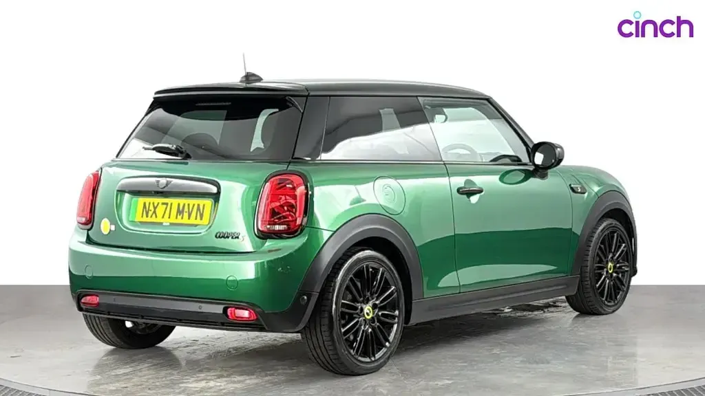 Used Mini Cooper S Level 2 135 kW (184 HP) 2021 Hatchback