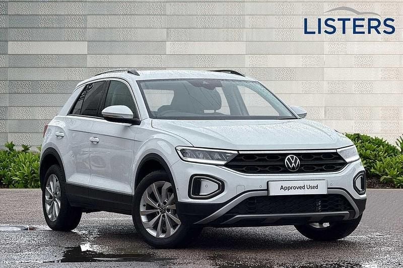 White Used 2025 VW T-Roc Match SUV | £25,000 (Fair price) - Image 1/4