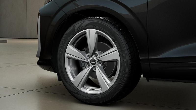 Ny Audi Q3 S-Line 2026 Svart SUV