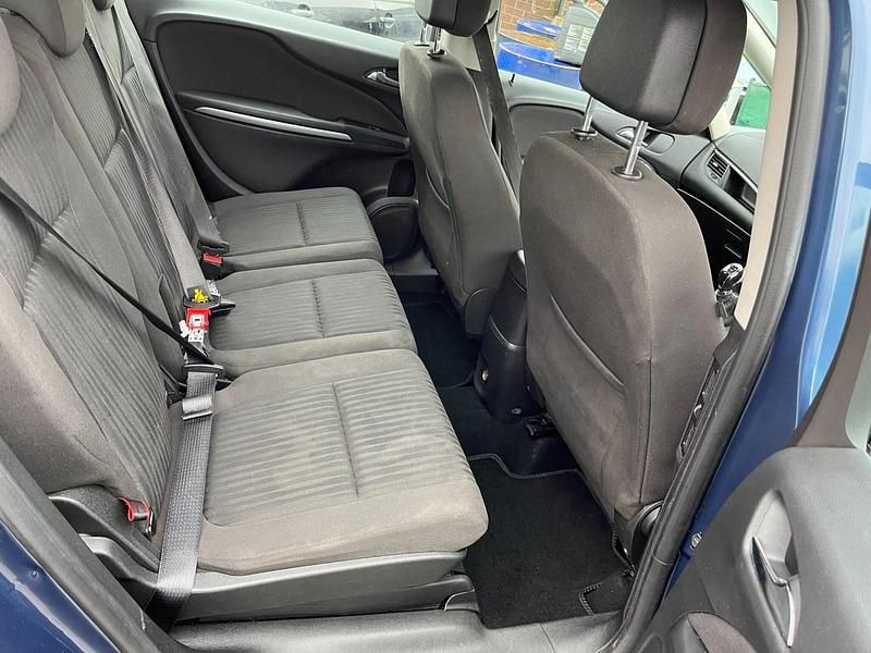 Used Vauxhall Zafira 2015 Blue MPV