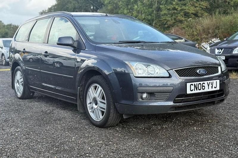 Used Ford Focus Ghia 2006 Grey Estate