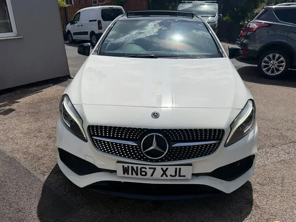 Used Mercedes A200 Premium Plus 136 HP (100 kW) 2017 White Hatchback