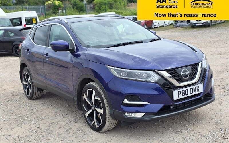 Used 2017 Nissan Qashqai Tekna SUV | £10,280 (Fair price) - Image 1/4