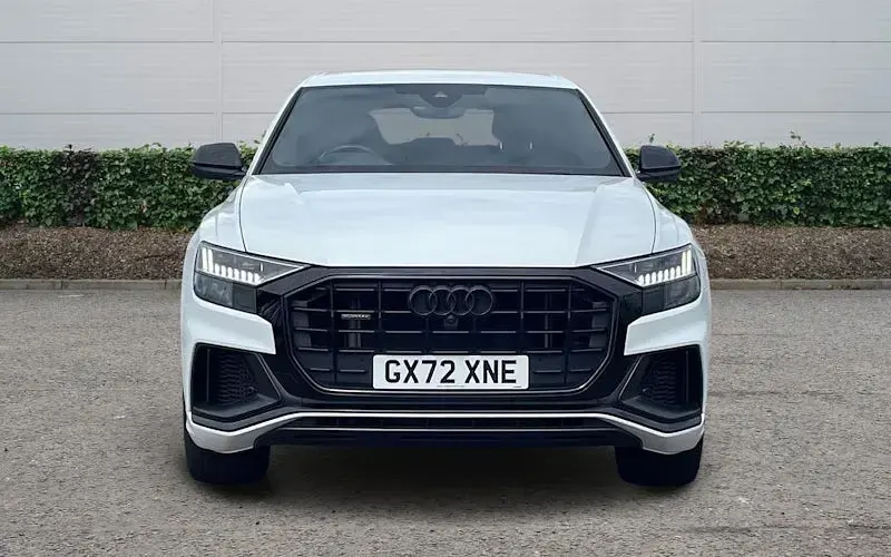 Used Audi Q8 Black Edition 340 HP (250 kW) 2022 White SUV