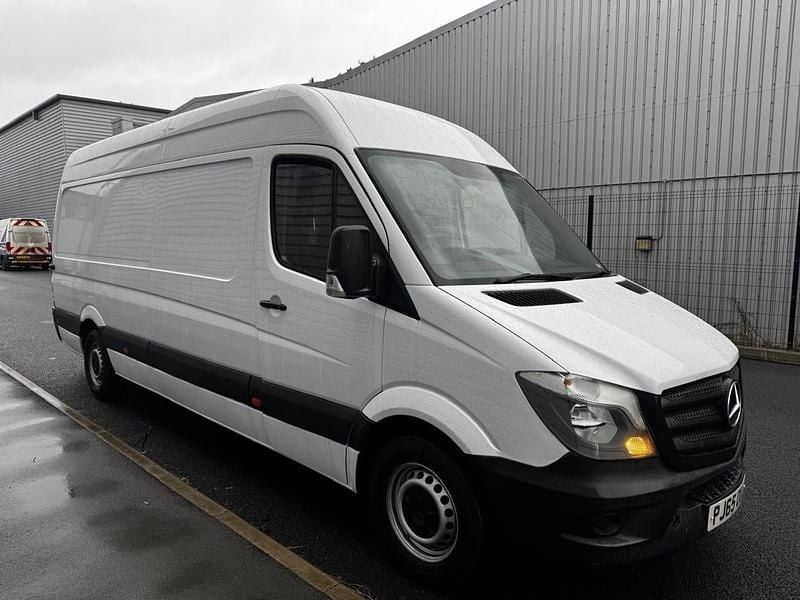 White Used 2016 Mercedes Sprinter Van | £5,800 (Fair price) - Image 1/4