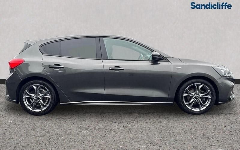Used Ford Focus ST-Line 120 HP (88 kW) 2020 Grey Hatchback