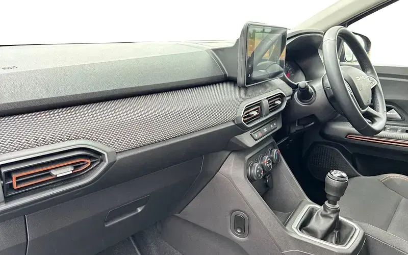 Used Dacia Sandero Expression 91 HP (66 kW) 2025 Hatchback