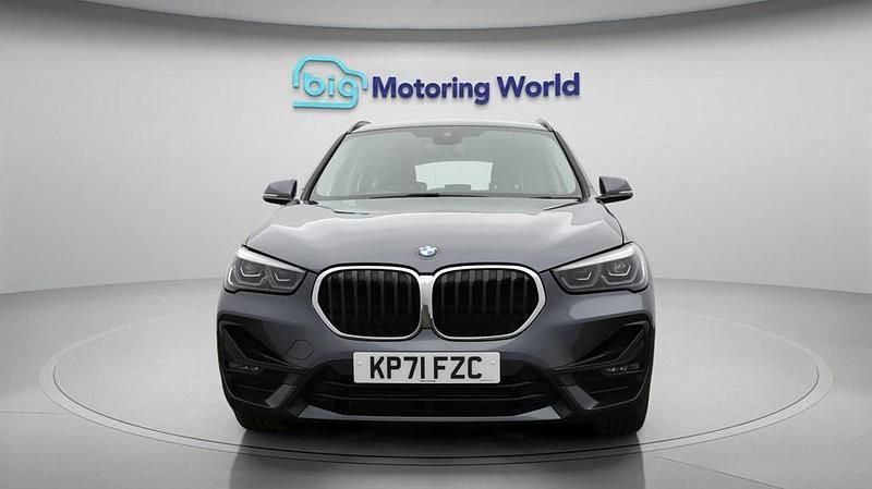 Used BMW X1 Sport Line 220 HP (161 kW) 2021 Grey SUV