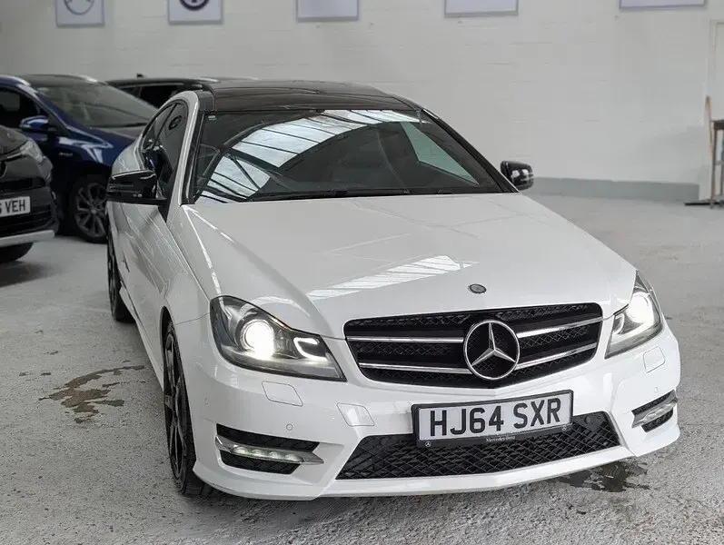 Used Mercedes C250 Sport Edition 204 HP (150 kW) 2014 White Coupe