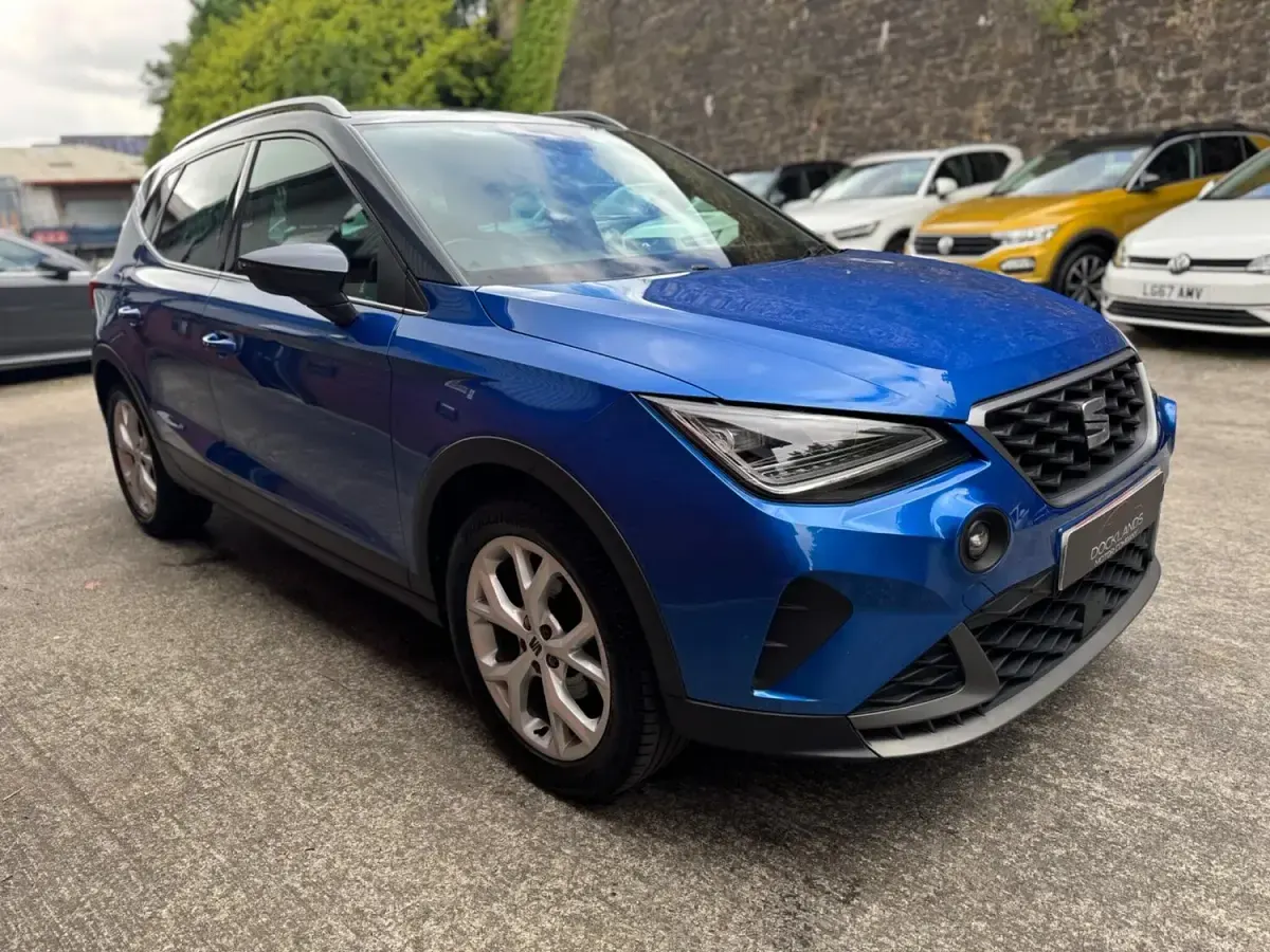 Used Seat Arona FR 2023 Blue SUV