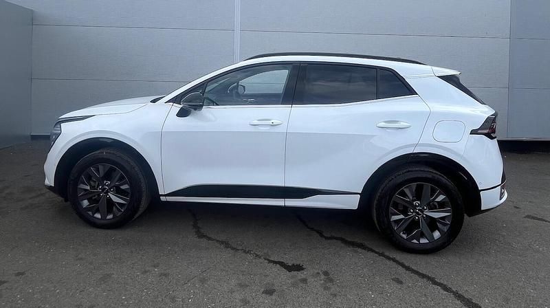 White Used 2023 Kia Sportage GT-Line S SUV | £30,995 (Good price) - Image 1/4