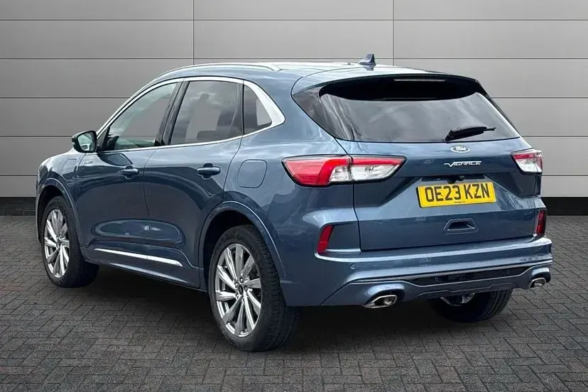 Used Ford Kuga Vignale 225 HP (165 kW) 2023 Blue SUV