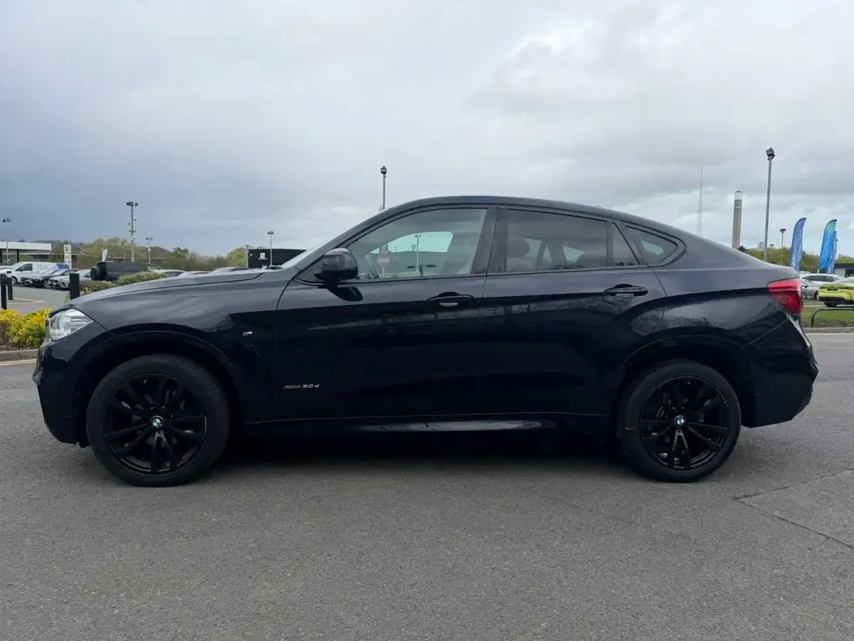 Usado BMW X6 M Sport 254 CV (186 kW) 2016 Negro SUV