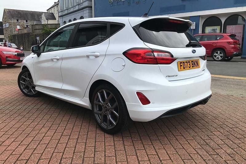 Used Ford Fiesta ST-Line 155 HP (114 kW) 2023 White Hatchback