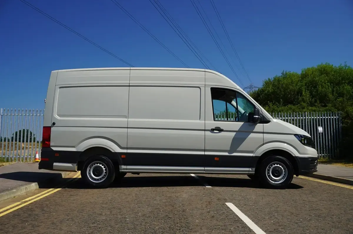 New VW Crafter 140 HP (102 kW) 2026 Ascot grey Van