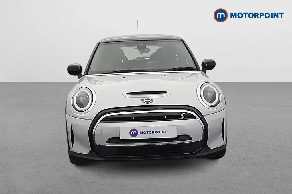 Begagnad Mini Cooper S Hatch 135 kW (184 HK) 2021 Silver Halvkombi