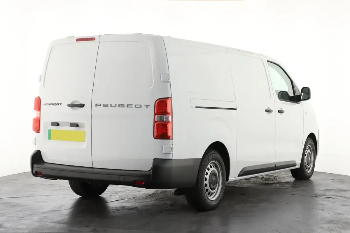 New Peugeot e-Expert 100 kW (136 HP) 2025 White Van
