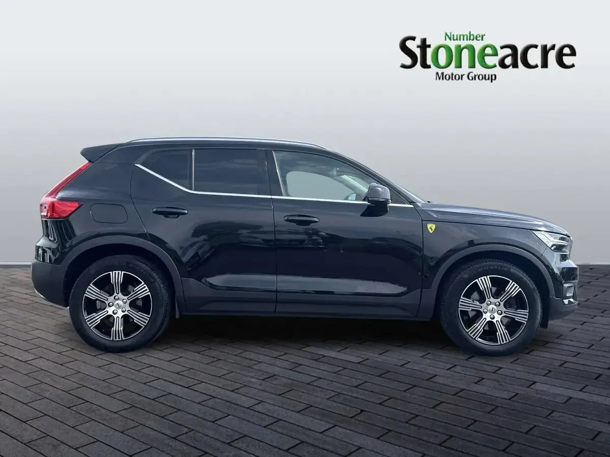 Used Volvo XC40 Inscription 2019 Black SUV