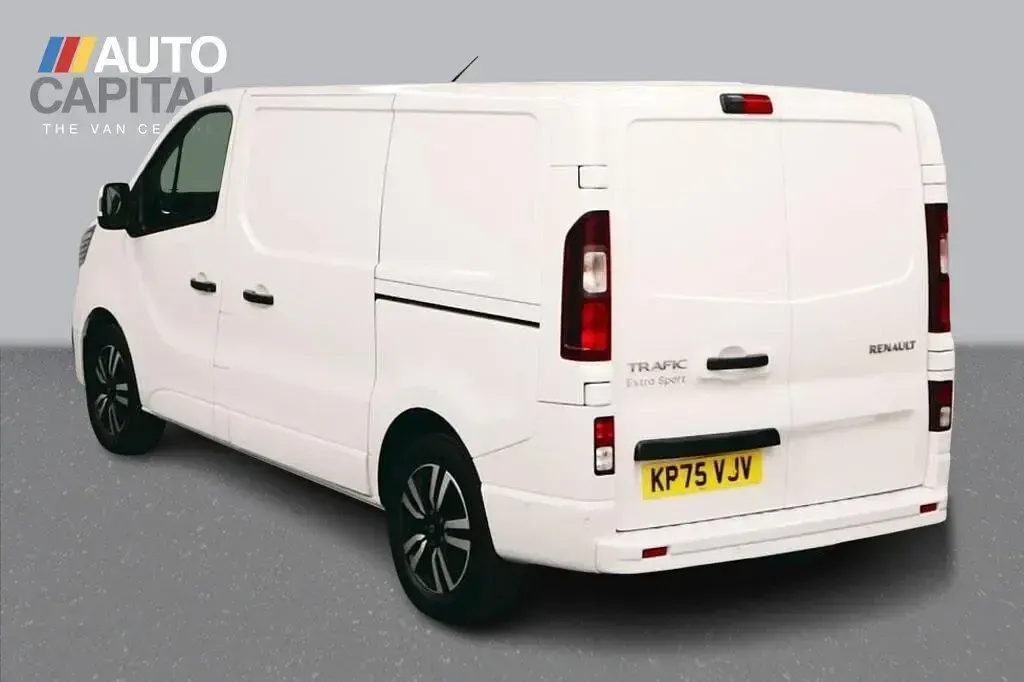 Used Renault Trafic 150 HP (110 kW) 2025 White