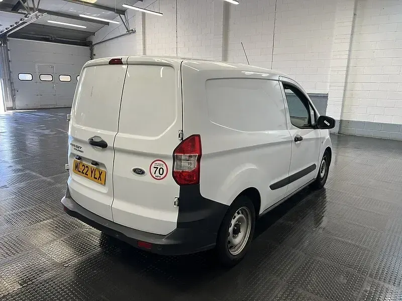 Used Ford Transit Courier 100 HP (73 kW) 2022 White Van