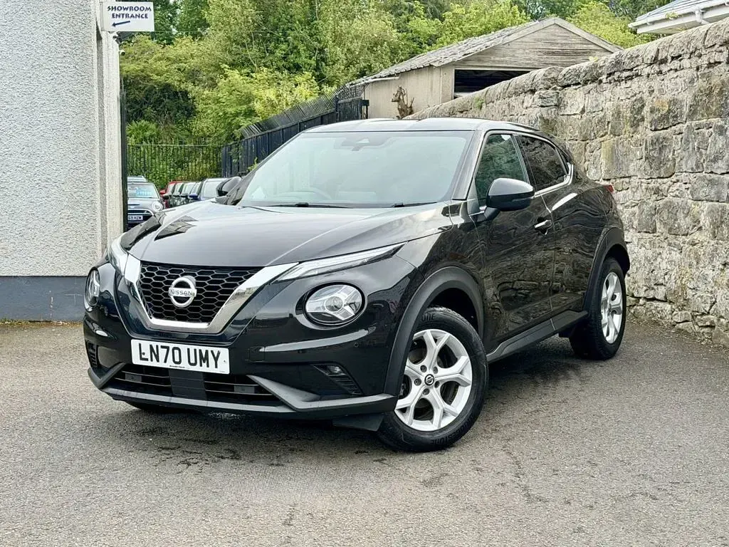Used Nissan Juke N-Connecta 114 HP (83 kW) 2020 Black SUV