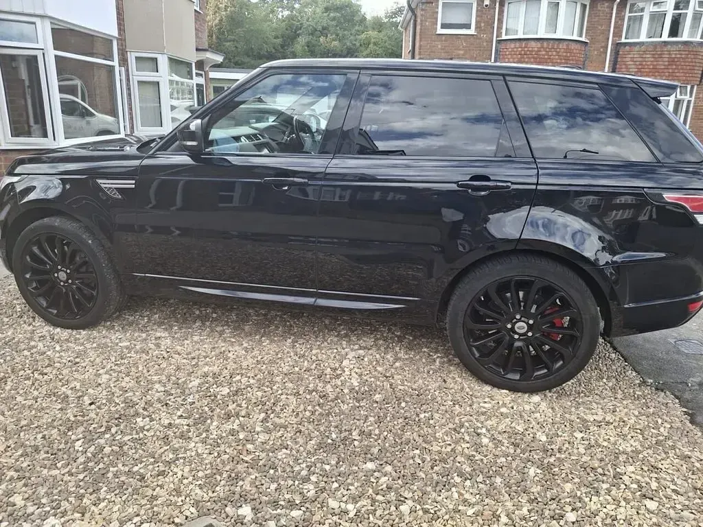 Used Land Rover Range Rover Sport HSE 292 HP (214 kW) 2014 Black SUV
