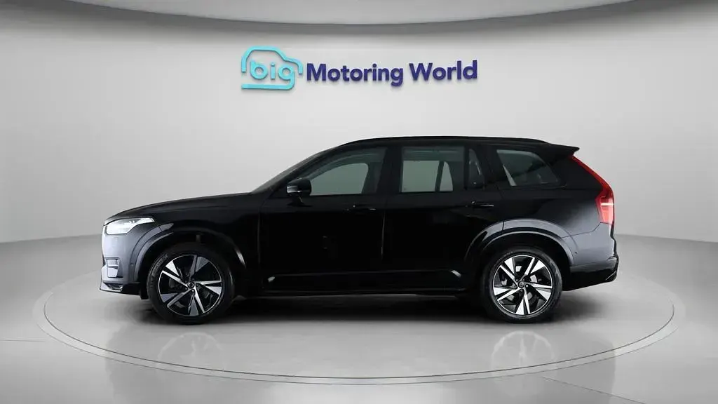 Used Volvo XC90 Plus 235 HP (172 kW) 2023 Black SUV