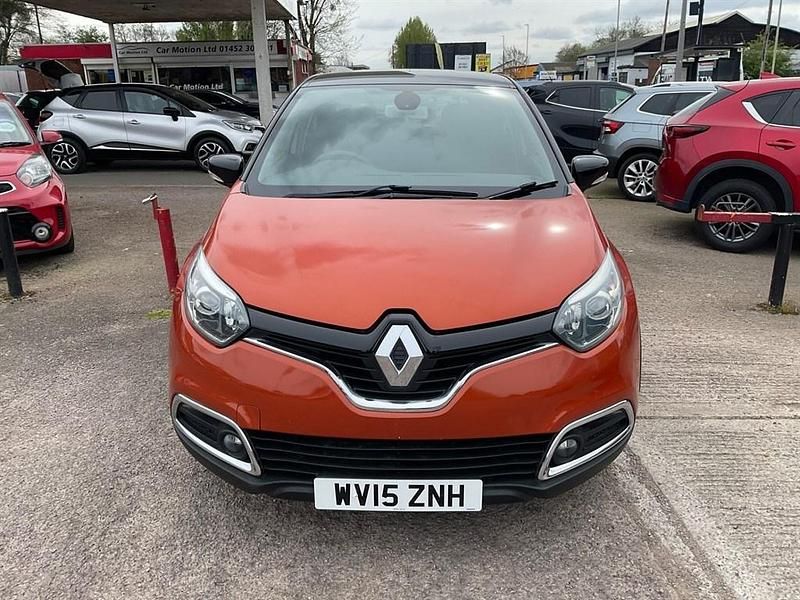 Second-hand Renault Captur Dynamique 90 CP (66 kW) 2015 Portocaliu SUV