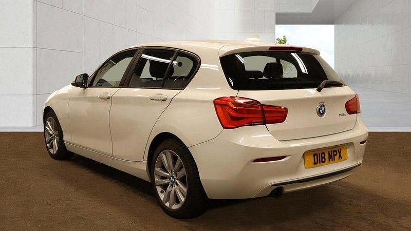 Usado BMW 116 Sport Line 2017 Branco Citadino