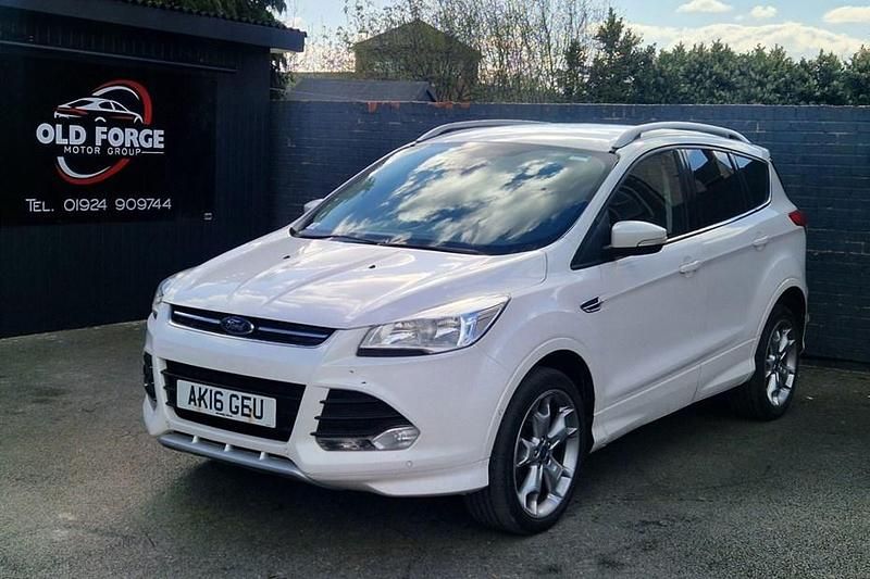 Used Ford Kuga Sport 180 HP (132 kW) 2016 White SUV