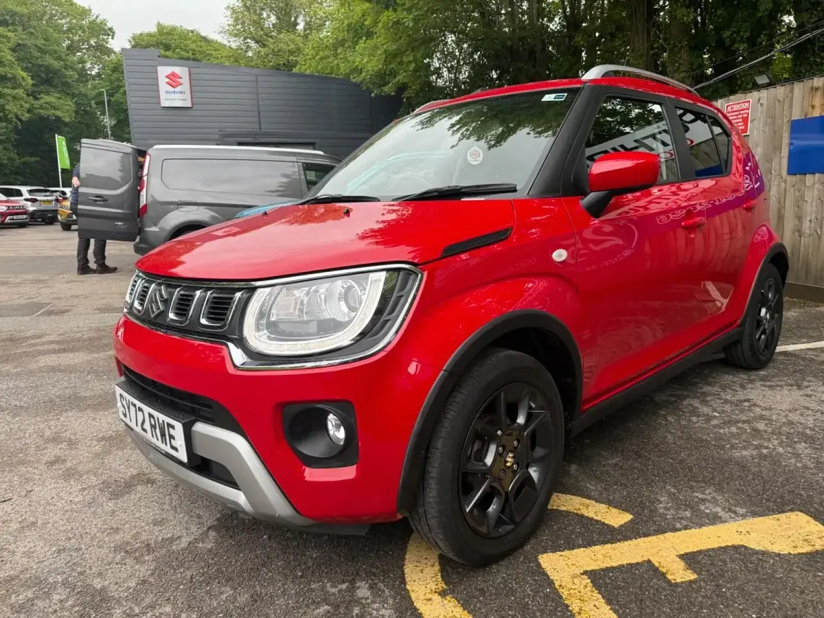 Used Suzuki Ignis SZ-T 83 HP (61 kW) 2022 Red SUV
