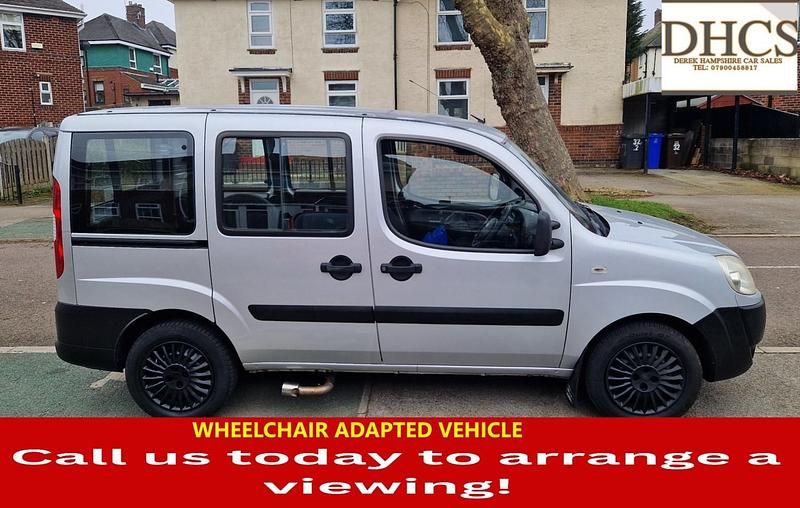 Used Fiat Doblò Active 2009 Silver MPV
