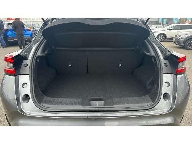 Used Nissan Juke Tekna 143 HP (105 kW) 2024 Grey SUV