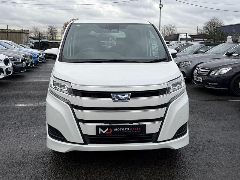 Used Toyota Noah 2025 White MPV