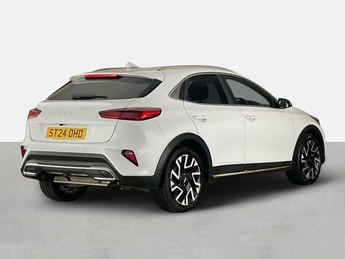 Used Kia XCeed 138 HP (101 kW) 2024 White SUV