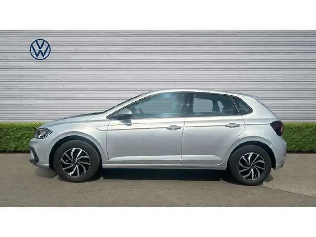 Used VW Polo Life 95 HP (69 kW) 2026 Silver Hatchback