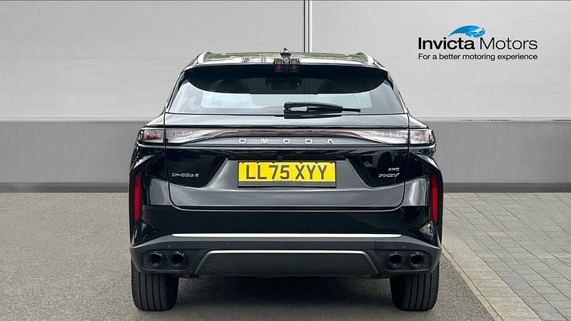 Used Omoda 9 449 HP (330 kW) 2026 Black SUV