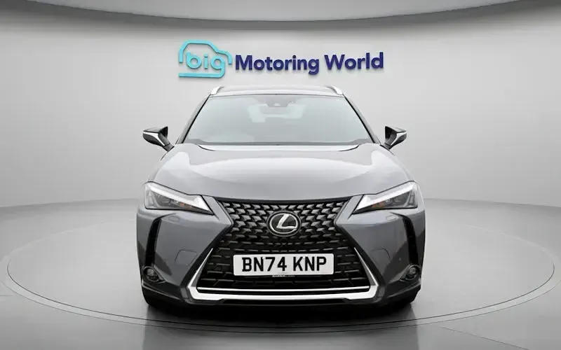 Used Lexus UX 150 kW (204 HP) 2024 SUV