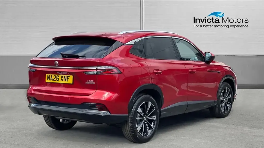 New MG HS SE 2026 Red SUV