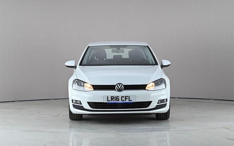 Used VW Golf VII Edition 110 HP (80 kW) 2016 White Hatchback