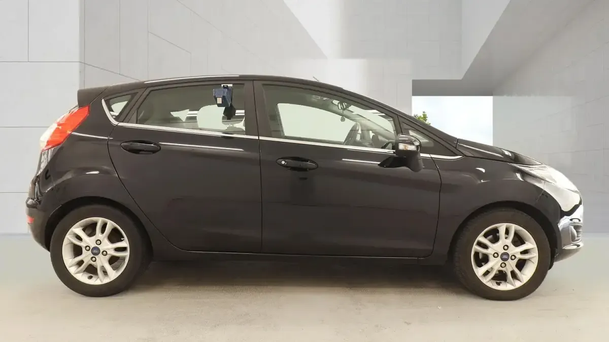 Used Ford Fiesta Zetec 2015 Black Hatchback