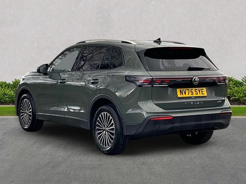 New VW Tiguan Match 150 HP (110 kW) 2026 Green SUV