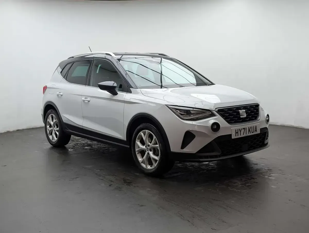 Used Seat Arona FR 2021 White SUV