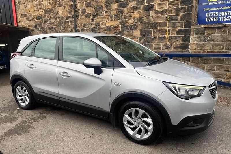 Silver Used 2019 Vauxhall Crossland X SUV | £4,990 (Good price) - Image 1/1