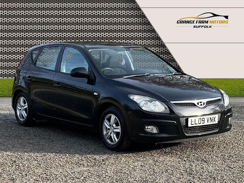 Used Hyundai i30 Comfort 108 HP (79 kW) 2009 Black Hatchback