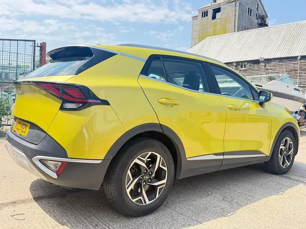 Used Kia Sportage 150 HP (110 kW) 2023 Yellow SUV